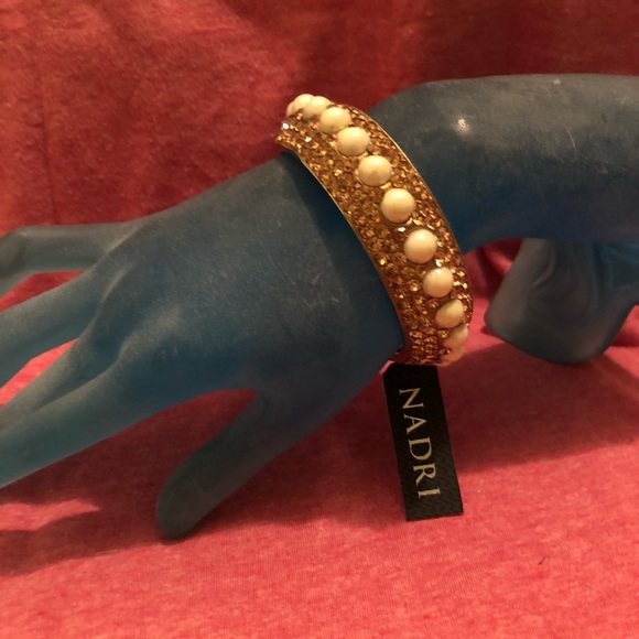 Nadri bangle bracelet rhinestone - Picture 1 of 5
